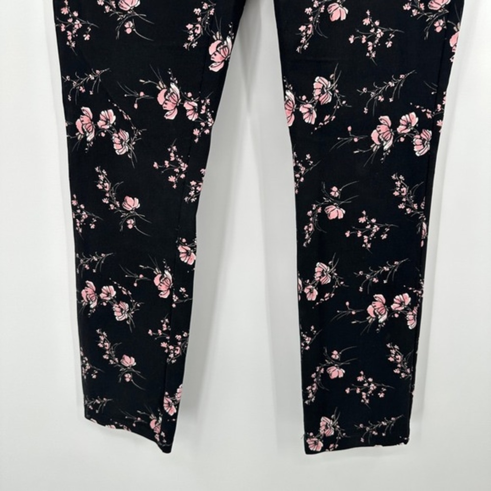 Girls Black Floral Leggings with Pink Blooms - Picture 3 of 4